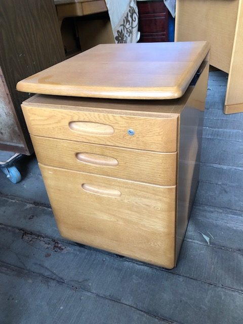 リメイク・学習机・引き出し：Before