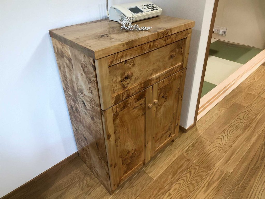オーダー家具：電話台（楓材）