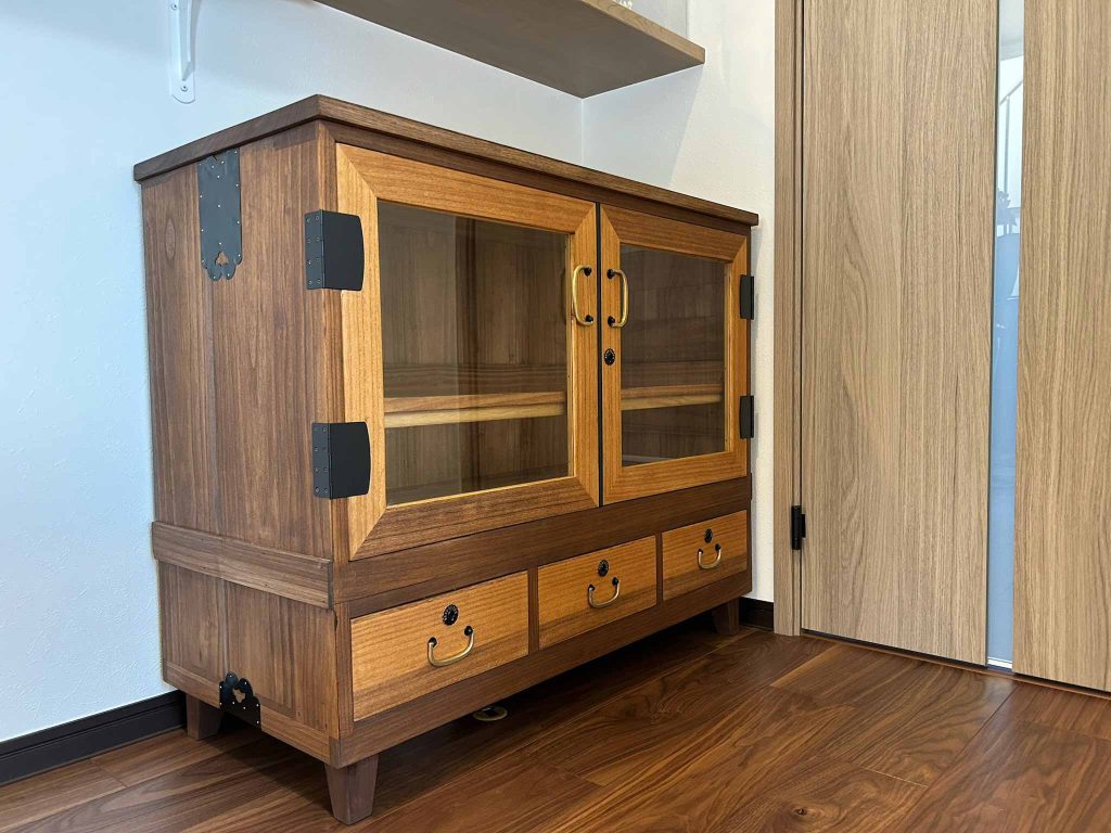 リメイク・三段重の桐ダンスからキャビネット：After